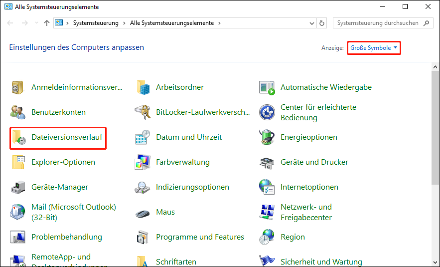 Wählen Sie Große Symbole aus dem Dropdown-Menü Ansicht nach in der oberen rechten Ecke und gehen Sie dann zum Abschnitt Dateiversionsverlauf aus der Liste.