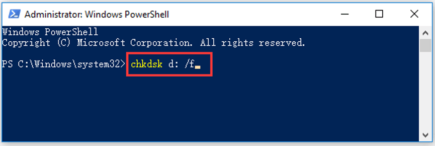 Den Befehl chkdsk d: /f im Fenster Windows PowerShell eingeben.