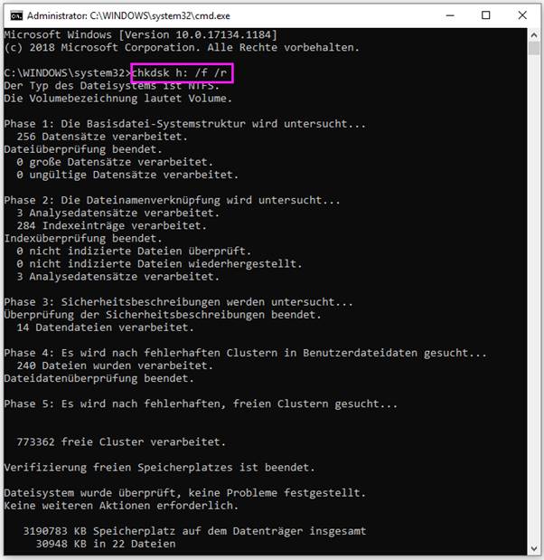 Eingabe der Befehlszeile „chkdsk : /f /r“ in die Eingabeaufforderung und Betätigung der Eingabetaste.