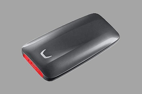 Fast Speed Is the Main Feature of Samsung Thunderbolt 3 SSD