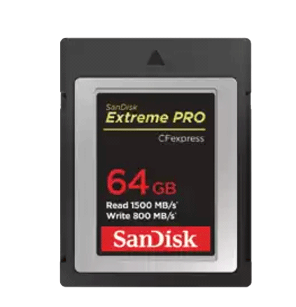 64GB SanDisk CFExpress কার্ড লেবেলযুক্ত গতি পড়ুন এবং লিখুন।