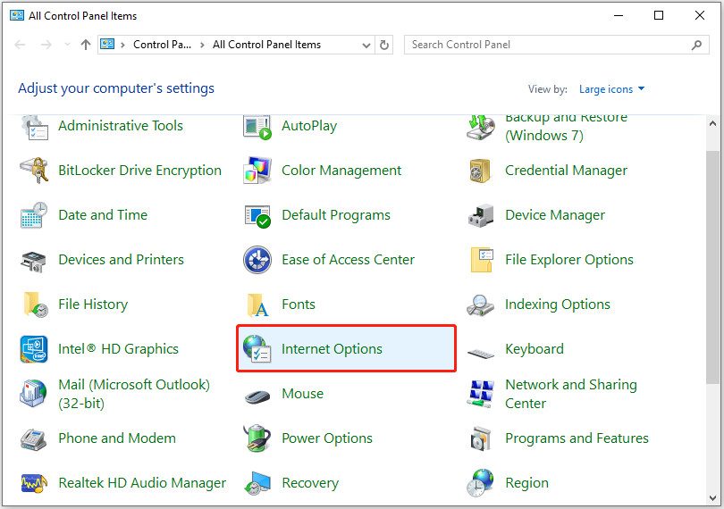 The interface of Control Panel with selected Internet Options.