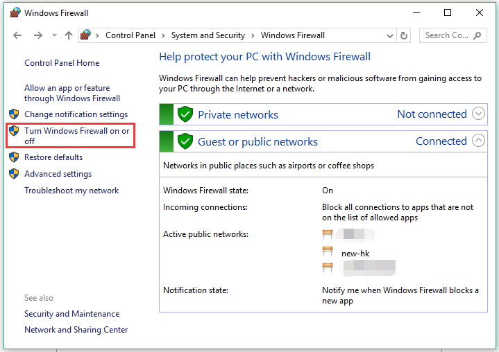 elija Activar o desactivar el Firewall de Windows desde el lado izquierdo