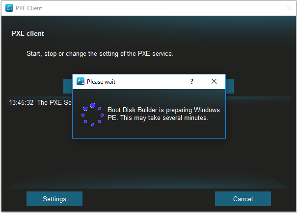 Boot Disk Builder está preparando Windows PE