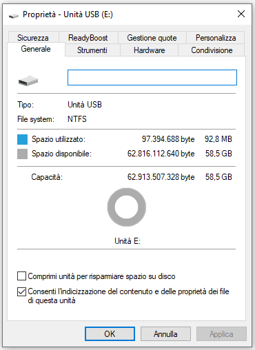 controllare lo spazio libero su disco dell'unità USB