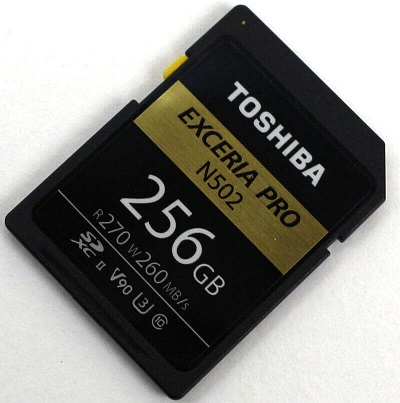 Toshiba EXCERIA Pro N502 memory card