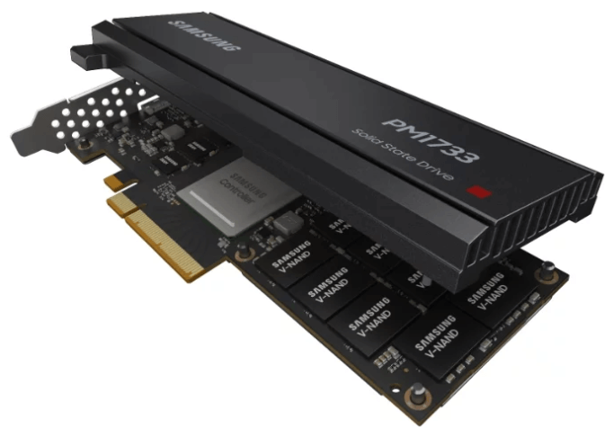 image of Samsung PM1733 PCIe 4.0 SSD