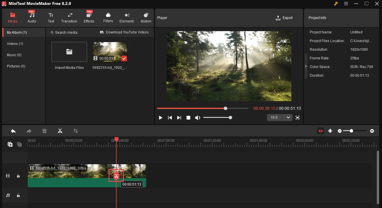 Click the scissors icon in MiniTool MovieMaker to split your file