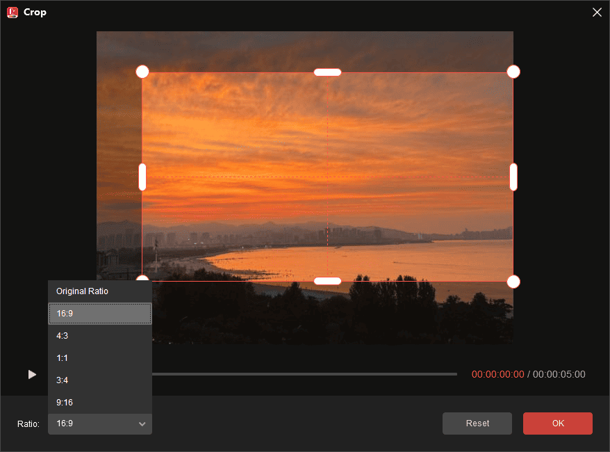Crop a video in MiniTool MovieMaker