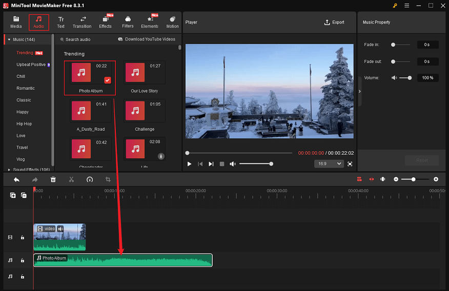 Das Audio von der Bibliothek von MiniTool MovieMaker zur Zeitleiste hinzufügeb.