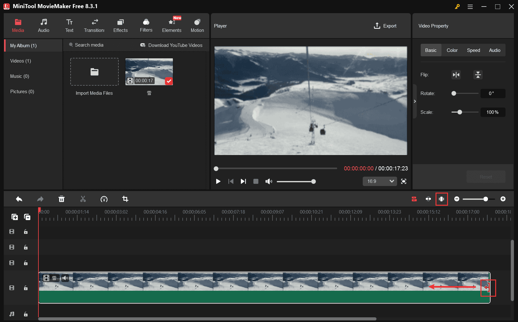 「Zoom to Fit Timeline」ツールを使ってタイムラインをズームインし、トリミングアイコンをドラッグして動画をトリミング