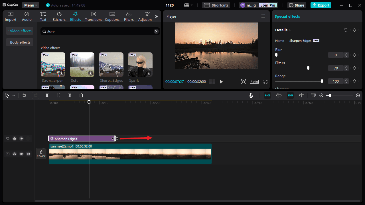 Edge of the Sharpen Edges effect being dragged on the timeline of CapCut.