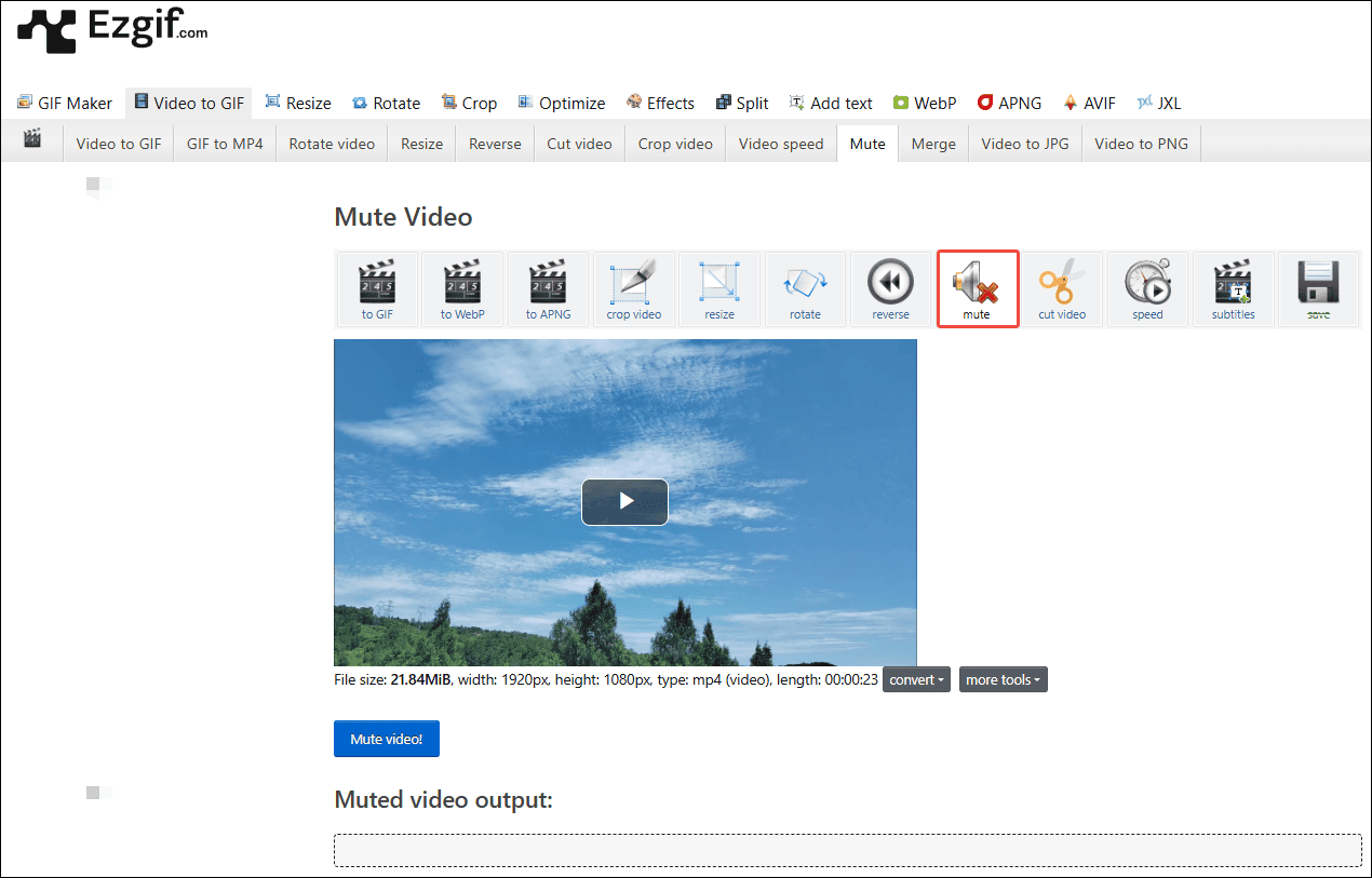 オンラインツールEzgifでMP4ファイルの音声を消す方法を示すスクリーンショット