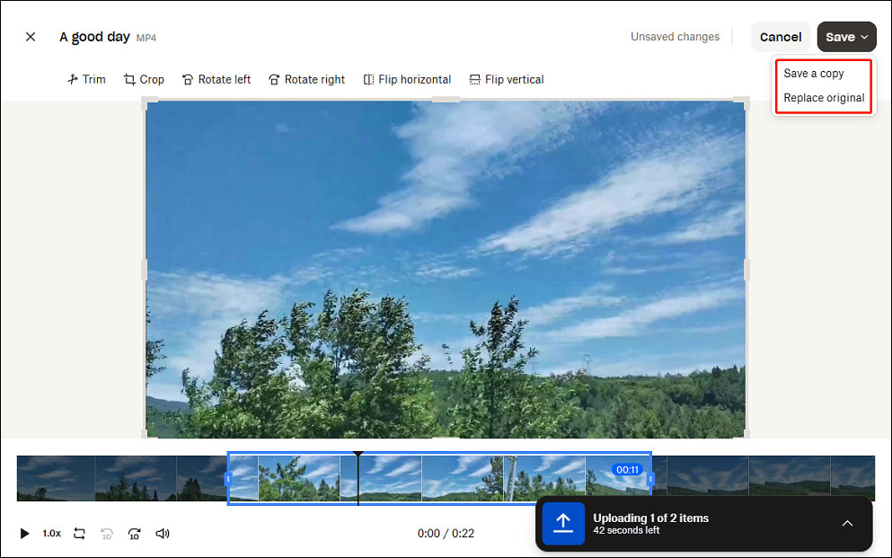 MiniTool MovieMaker interface showing how to split a video into three parts on the timeline.