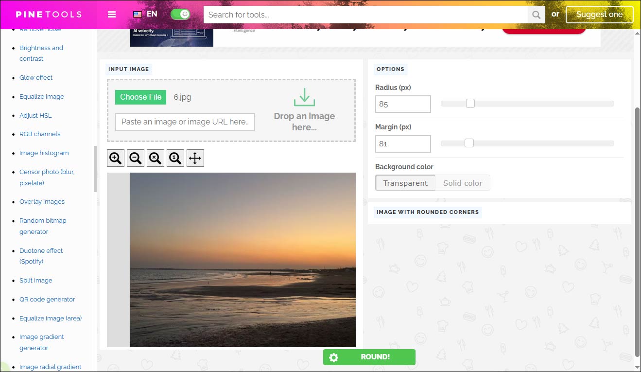 PineTools interface showing the round corners tool with radius settings.
