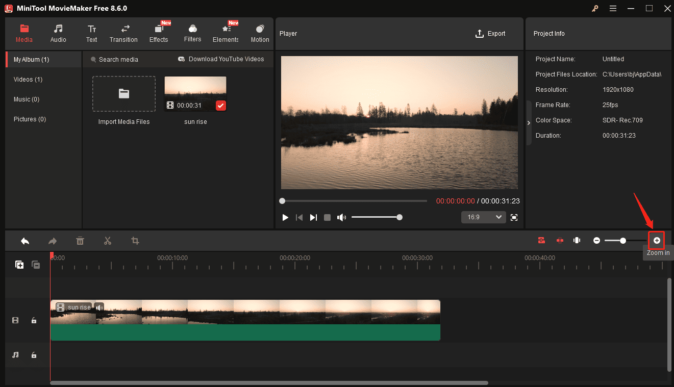 MiniTool MovieMaker interface showing the highlighted Zoom in icon on the right side of the timeline toolbar.