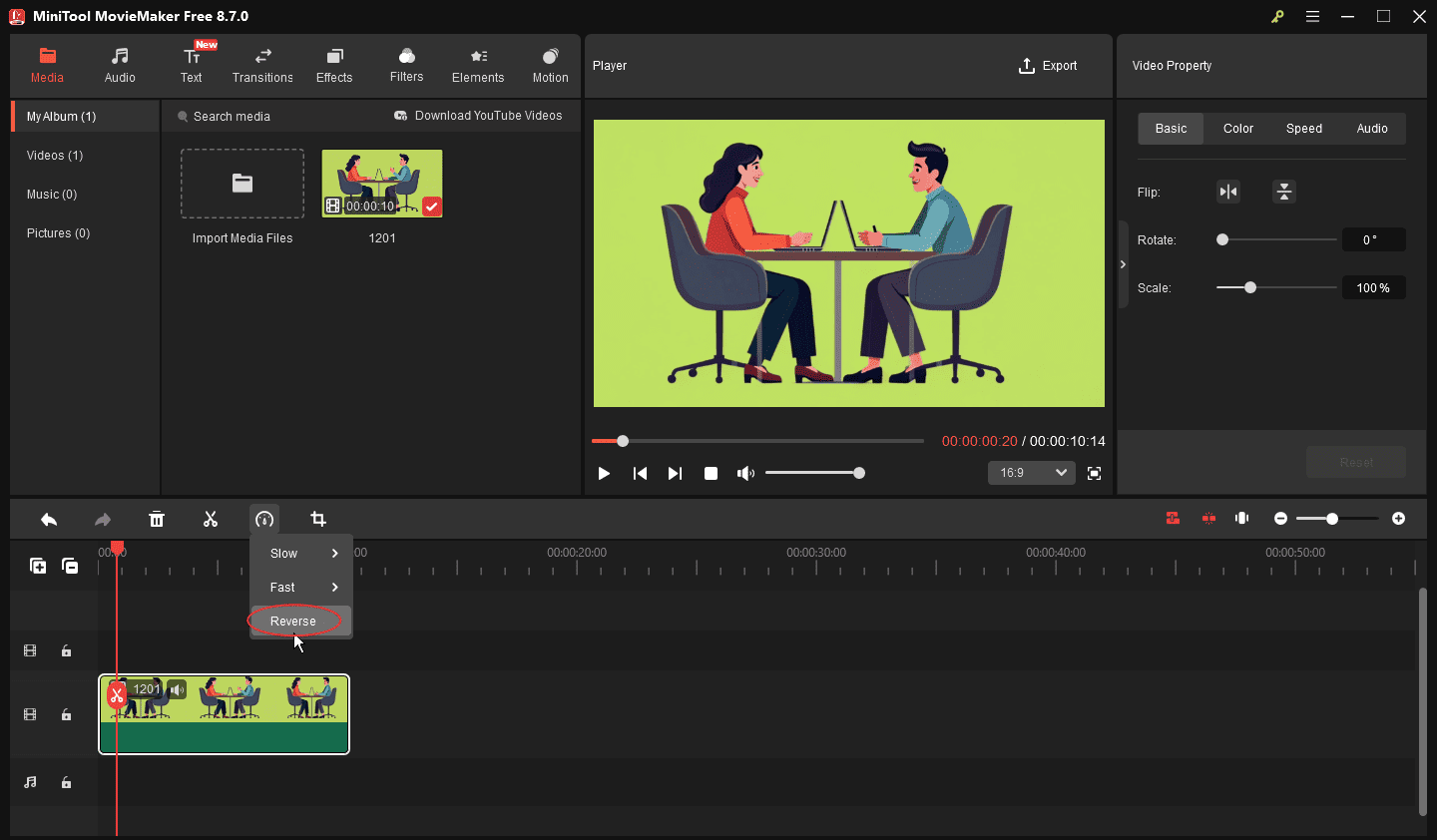 MiniTool MovieMaker interface with the selected Reverse option on the timeline toolbar.