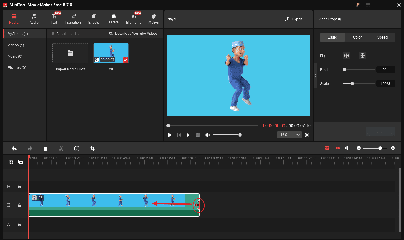 MiniTool MovieMaker interface showing how to trim a video.