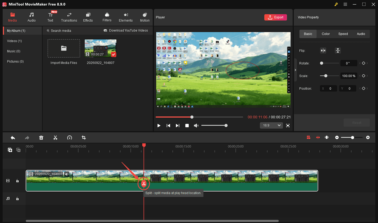 MiniTool MovieMaker interface with the selected Split icon on the timeline.