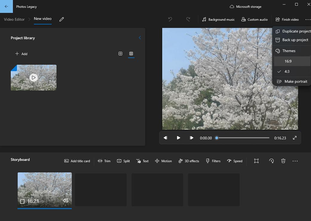 Photos Legacy showinh how to change the video aspect ratio.