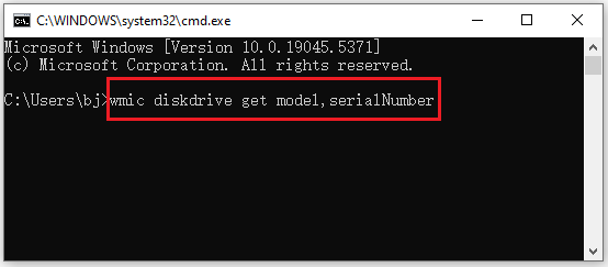 type the wmic diskdrive get model,serialNumber in Command Prompt window