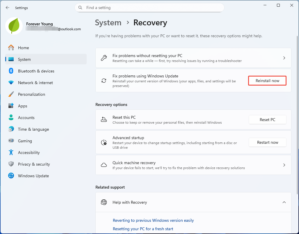 Windows 11 System Recovery Settings with the selected Reinstall now button of the Fix problems using Windows Update option.