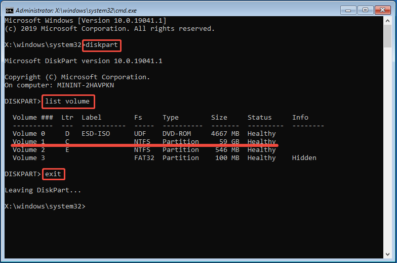 The Command Prompt window in WinRE with the DiskPart list volume command.