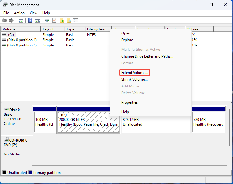 Disk Management interface with the selected Extend Volume option.