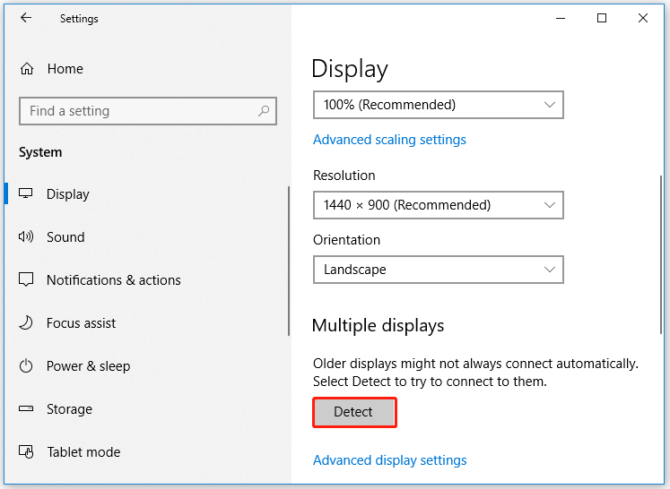 manually detect Display in Windows 10