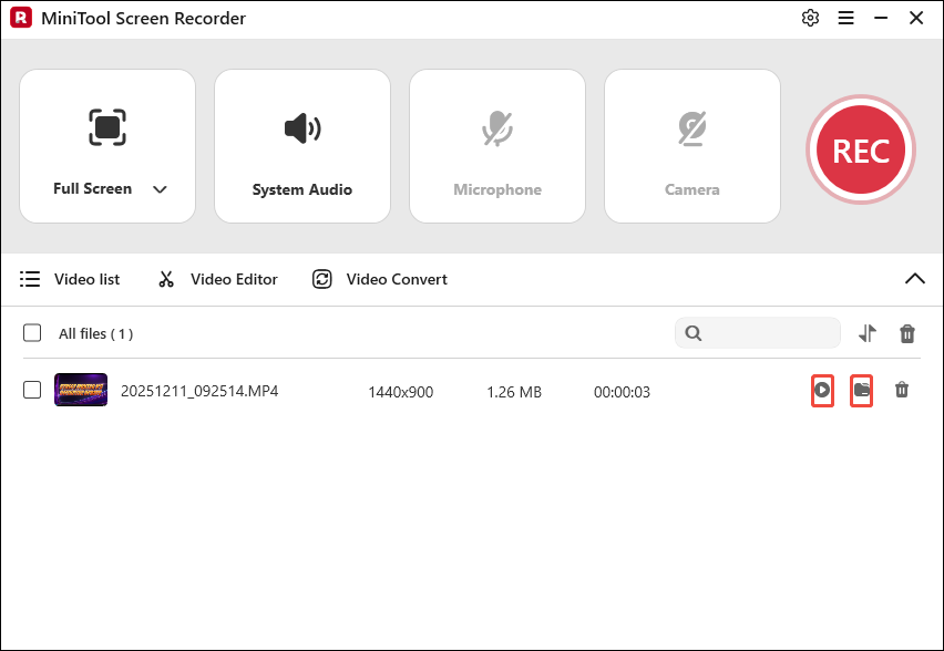 The MiniTool Screen Recorder interface with the play and folder icon selected.