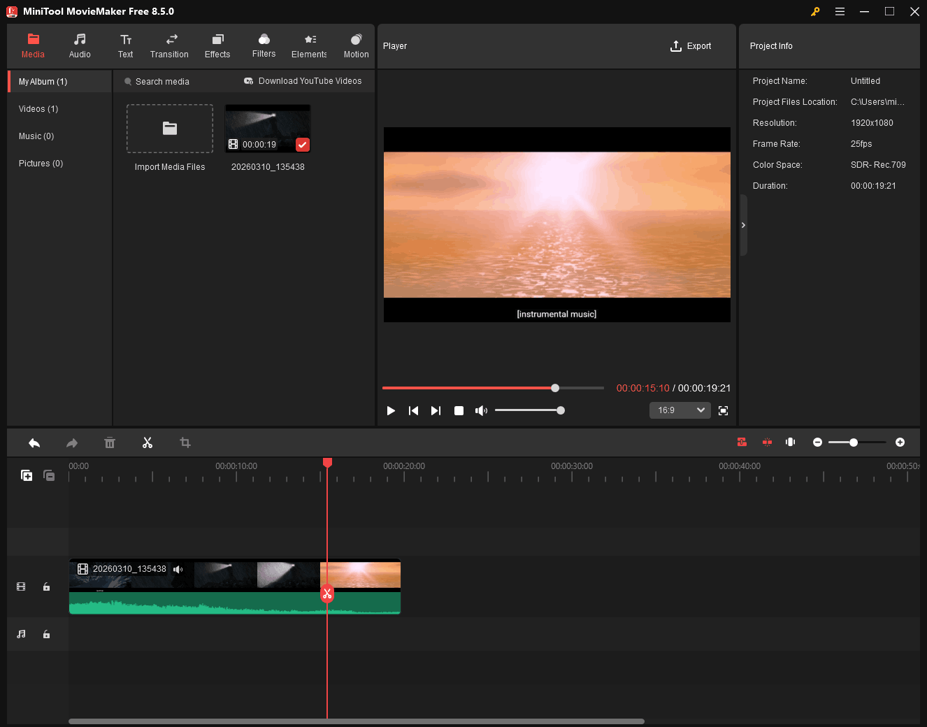 MiniTool MovieMaker video editing interface.