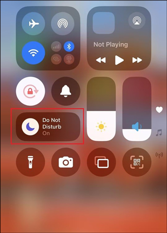 Turn off the Do Not Disturb mode in the Control Center