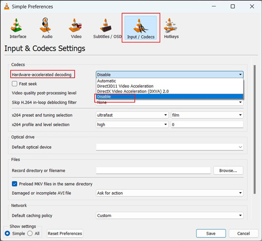 Set Hardware-accelerated to Disable in VLC