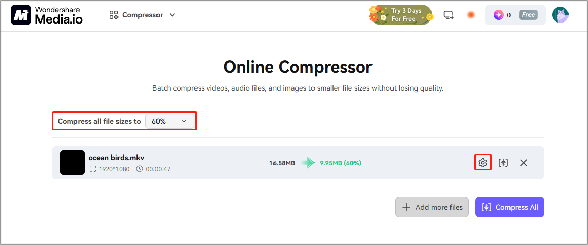 Markierung von Alle Dateigrößen komprimieren auf und des Zahnradsymbols in Media.io.