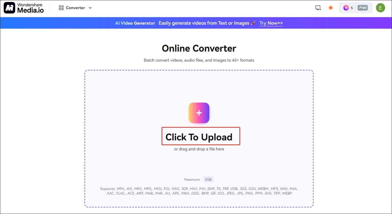 Klicken Sie in Media.io auf Zum Hochladen hier klicken, um die TRP-Videodatei zu importieren.