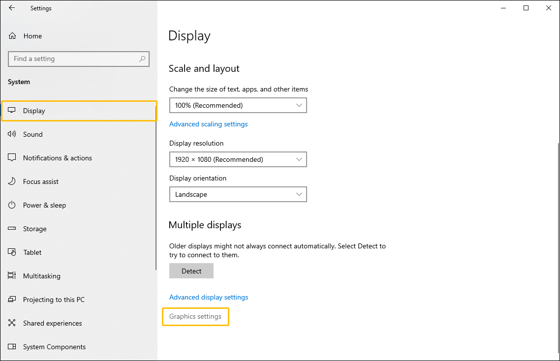 Windows Settings window with the Display tab selected on the left menu and the Graphics setting option selected.