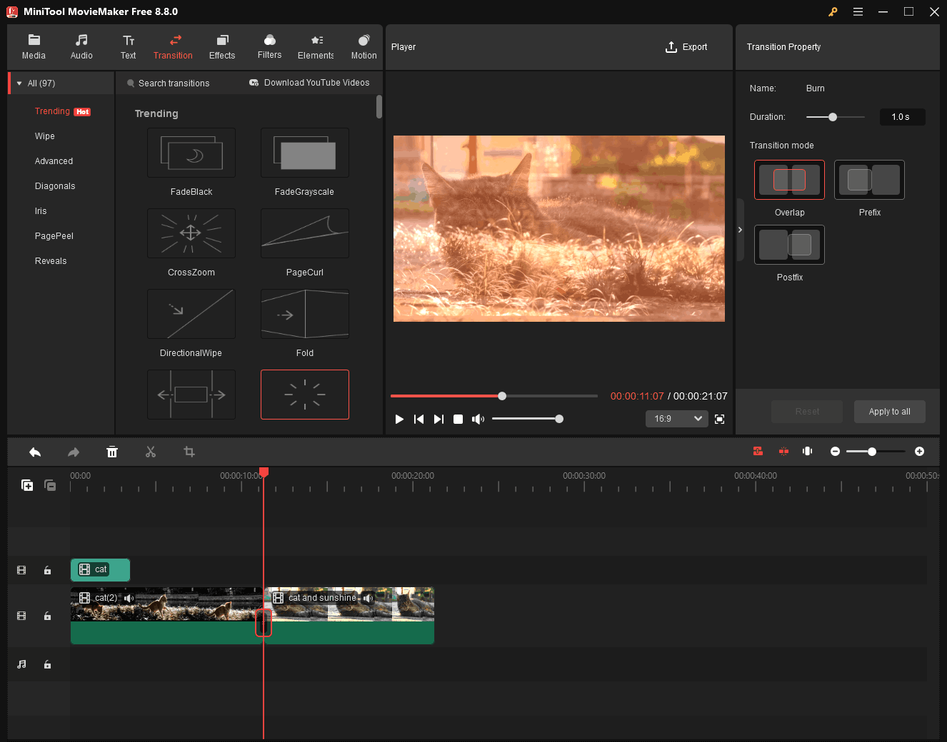 MiniTool MovieMaker editing interface with the Transition tab selected.