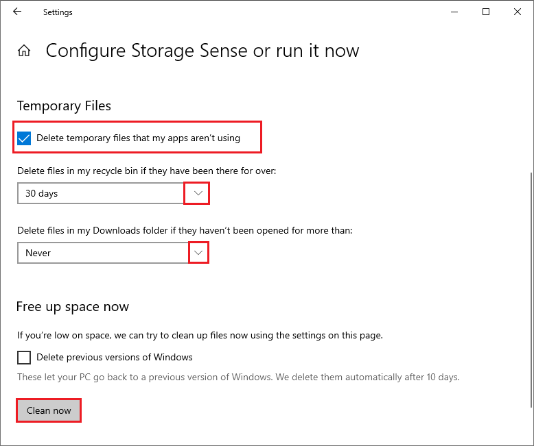 Windows Configure Storage Sense page with the Delete temporary files that my apps aren't using options checked.
