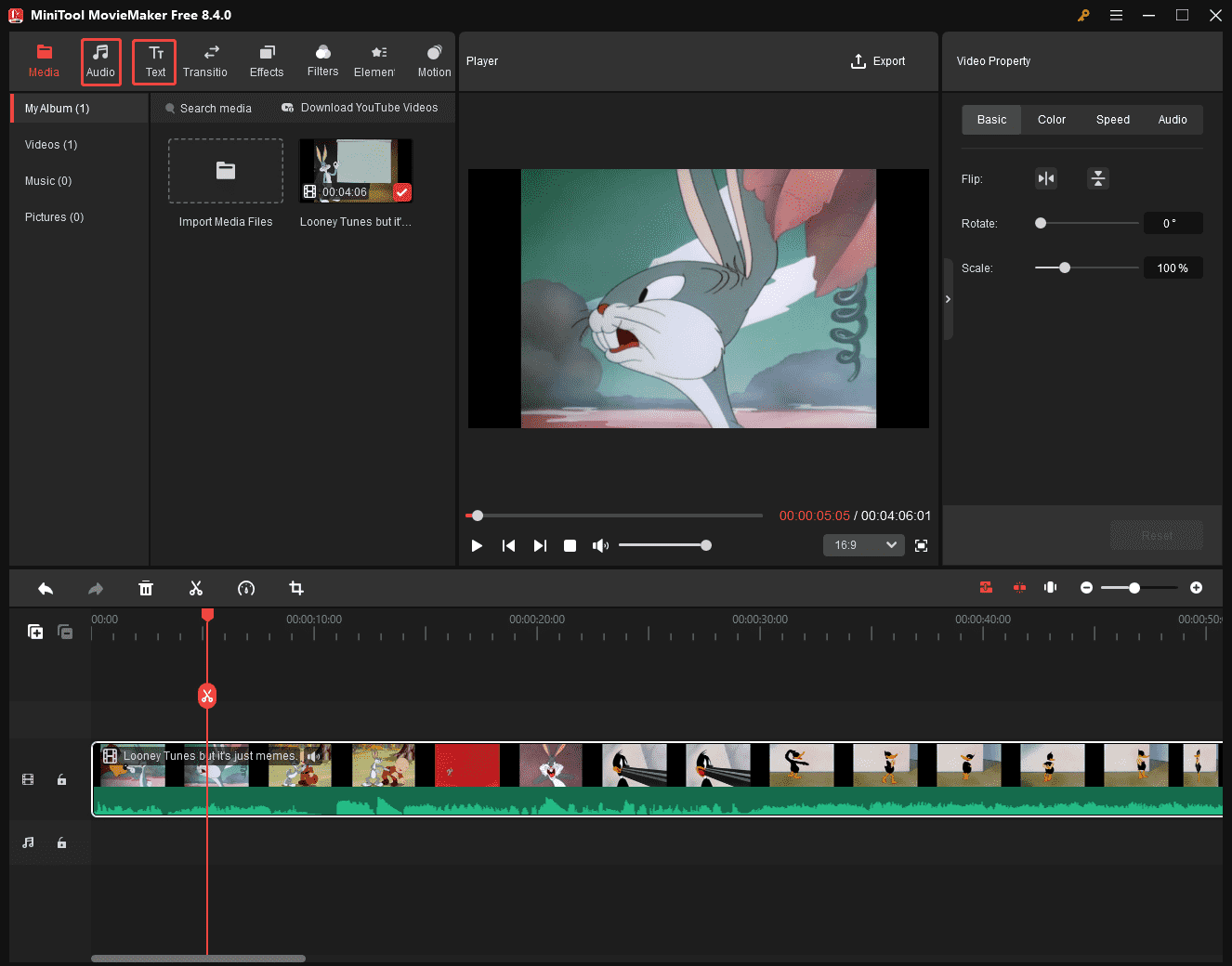 Die MiniTool-MovieMaker-Oberfläche mit ausgewählten Audio- und Textoptionen.
