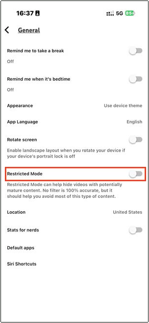 The General setting interface of YouTube with the Restricted Mode function turned off.